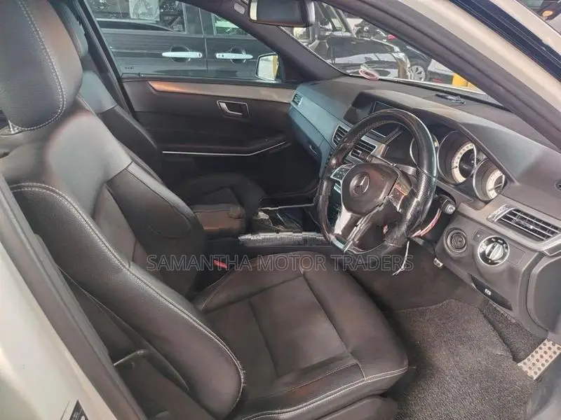 Mercedes Benz E220 2014