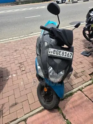 Yamaha RayZR 2018