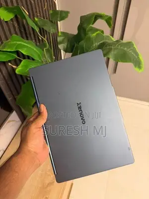 Yoga Book Ultra 7