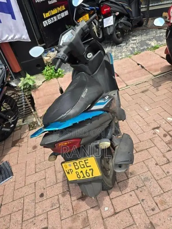 Yamaha RayZR 2018