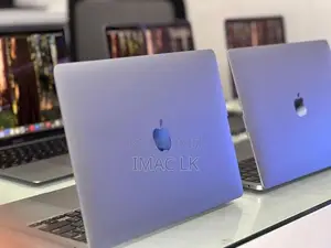 Apple MacBook Air M1 Chip 16GB RAM 512GB SSD