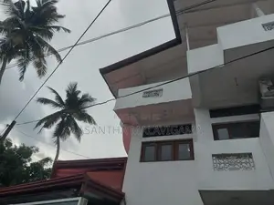 3 Storey House for sale in Athurugiriya
