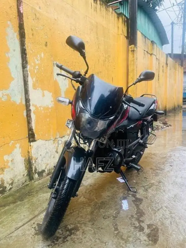 Bajaj Pulsar 150 2016