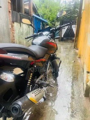 Bajaj Pulsar 150 2016