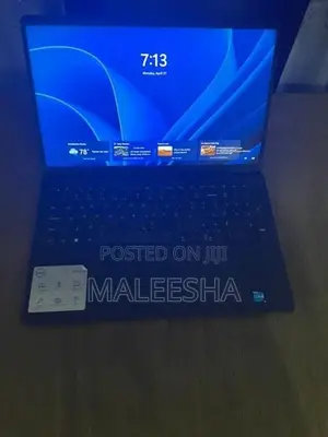 Dell Inspiron 15 3520