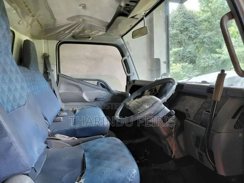 Mitsubishi Canter 2007
