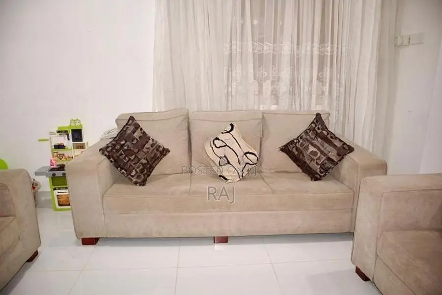 Singer Brand Designer Sofa Set