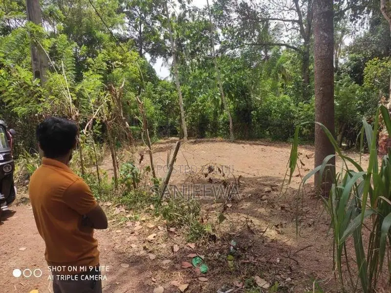 Land for Sale in Habaraduwa