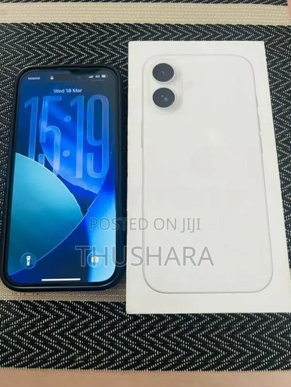 Apple iPhone 16 (Used)