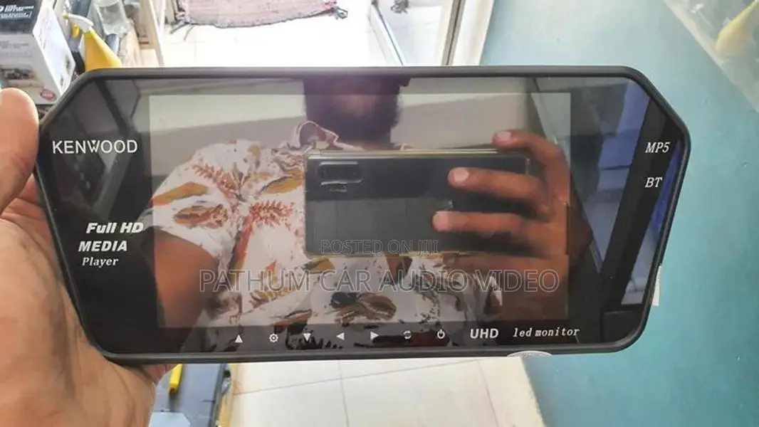 7 Inch Mirror Display with USB BT