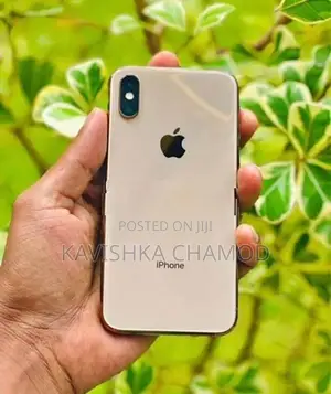 Apple iPhone XS (Used)