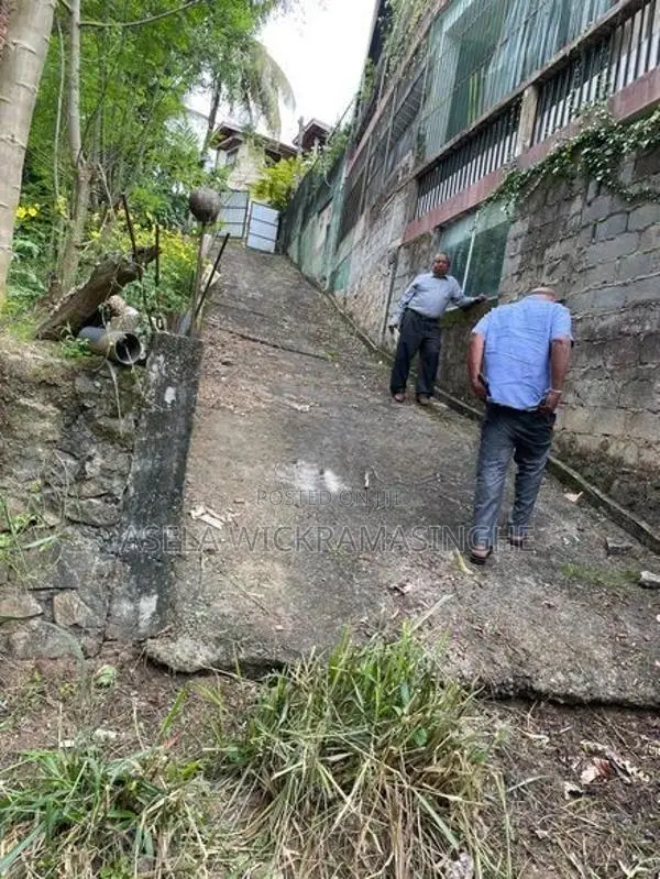 Residential Land Sale Watapuluwa