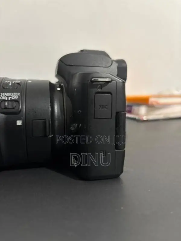 Canon M50 with Kit Lens & 55-250mm