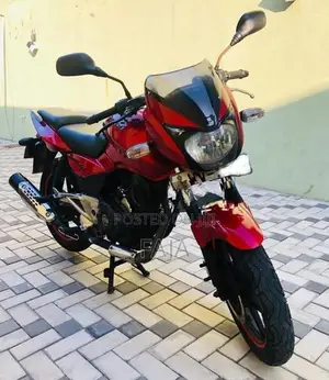 Bajaj Pulsar 180 2011