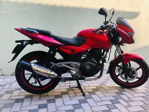 Bajaj Pulsar 180 2011