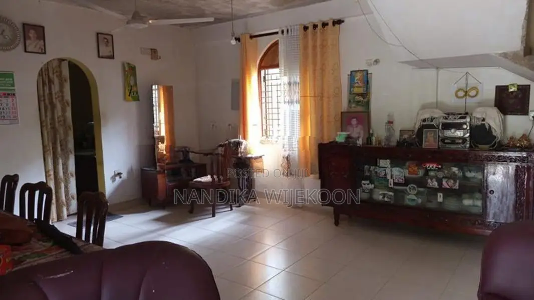 නිවස සමග ඉඩම විකිණීම - කෑගල්ල