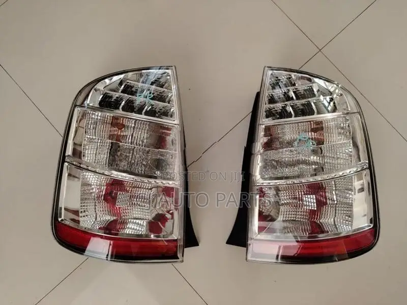 Toyota Prius 20 Tail Light