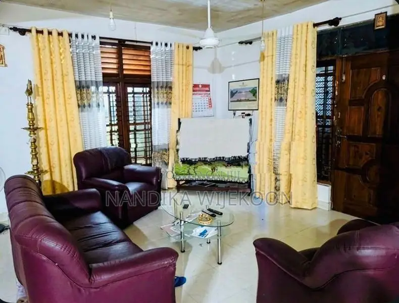 නිවස සමග ඉඩම විකිණීම - කෑගල්ල