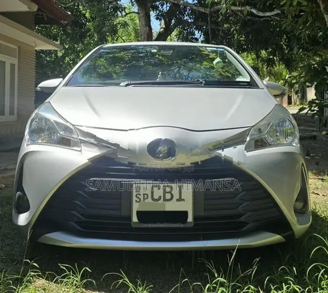 Toyota Vitz 2017