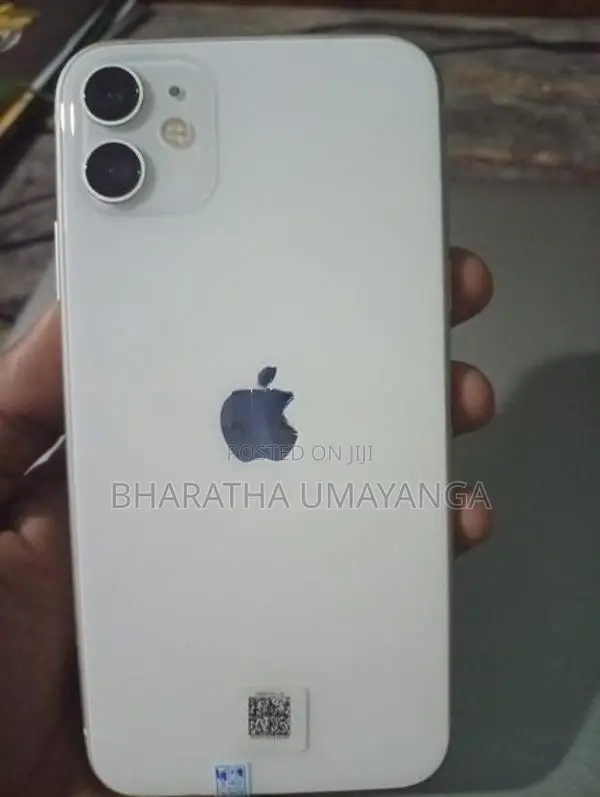 Apple iPhone 11 (Used)