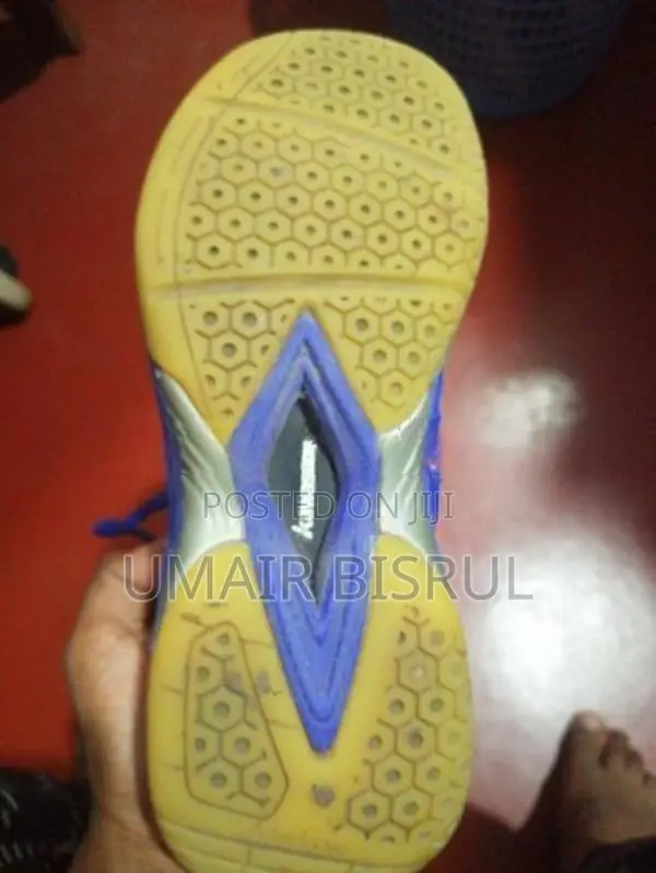 Badminton Shoe