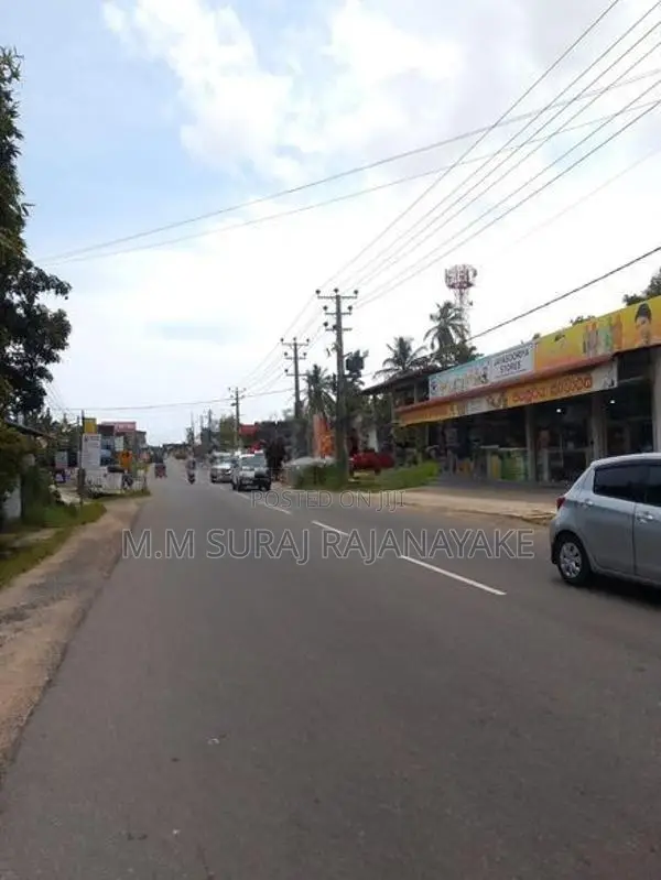 Land for Sale in Katunayake