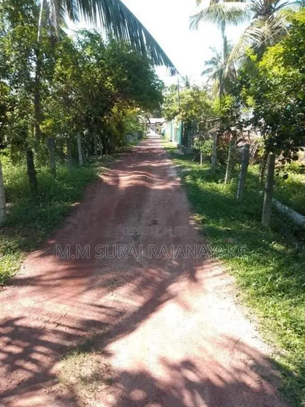 Suitable Land for Sale in Katunayake