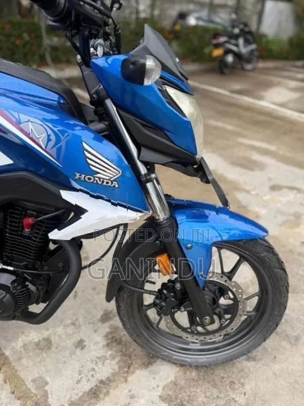 Honda CB Hornet 2018