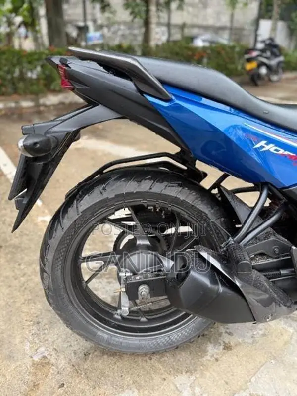 Honda CB Hornet 2018