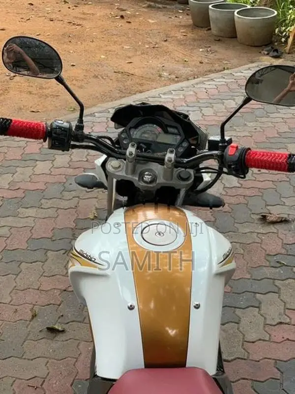 Yamaha FZS V1 2014