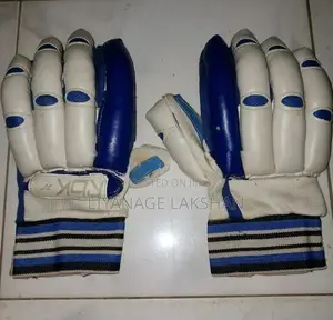 Gloves with Pads Set