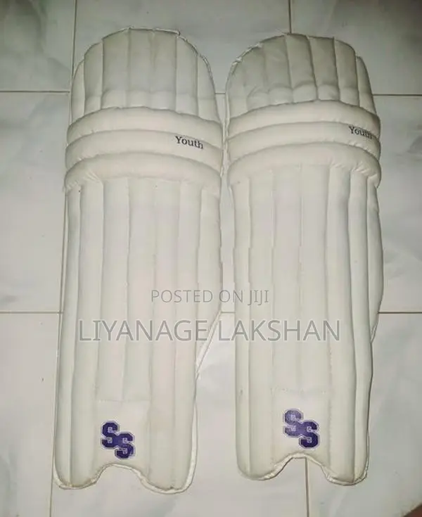 Gloves with Pads Set
