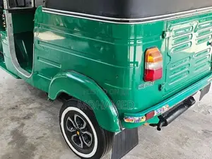 Bajaj RE 2011