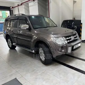 Mitsubishi Montero GLX 2013