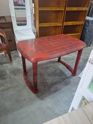 Nippon Plastic Table