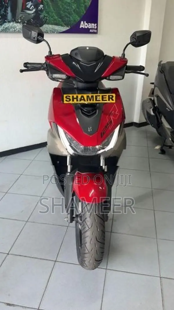 Hero XOOM 125R 2026