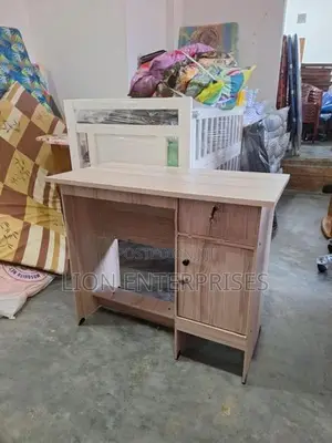3ft Melamine Table