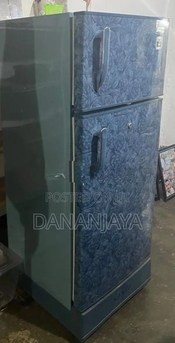 Sisil Refrigerator
