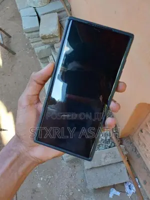 Samsung Galaxy S23 Ultra (Used)