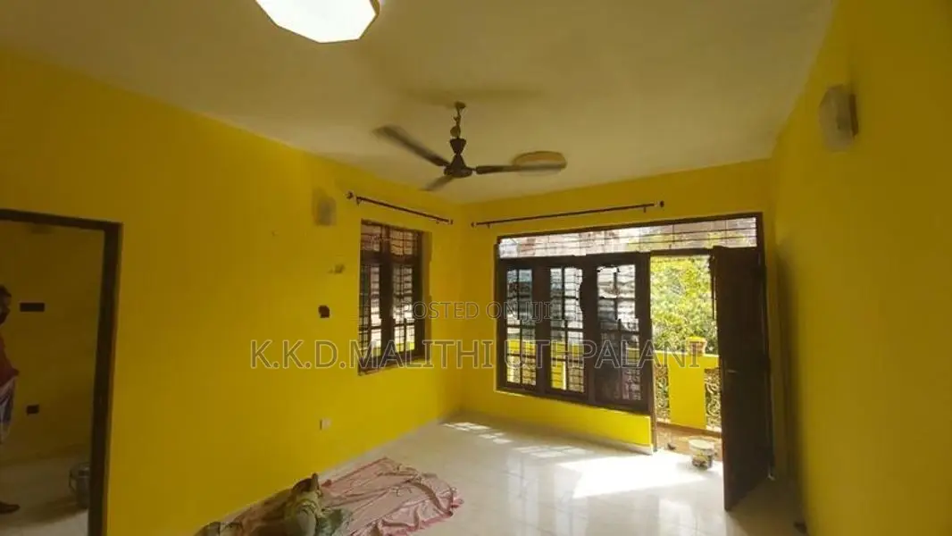 Fist Floor House For Rent Dehiwala