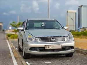 Nissan Bluebird 2008