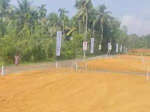 Land in Padukka Kotigamgoda Best