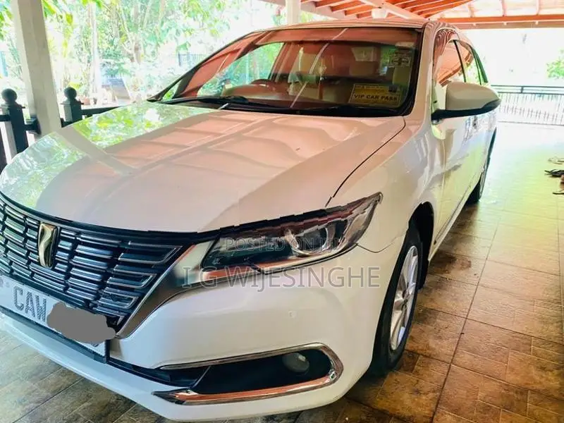 Toyota Premio 2017