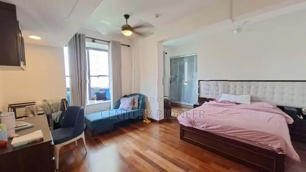 Havelock City Apartment - for sale in Colombo 5