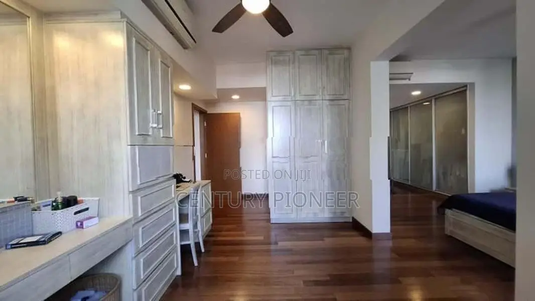 Havelock City Apartment - for sale in Colombo 5