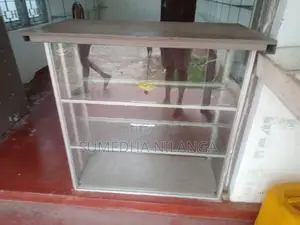 Showcase with Wall Rack