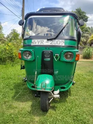 Bajaj RE 2011