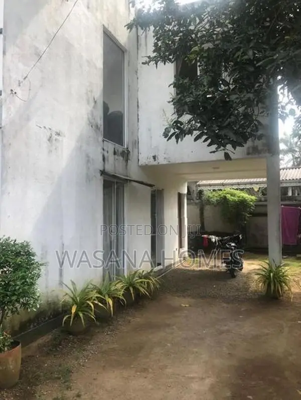 High Residential House for Sale Boralesgamuwa