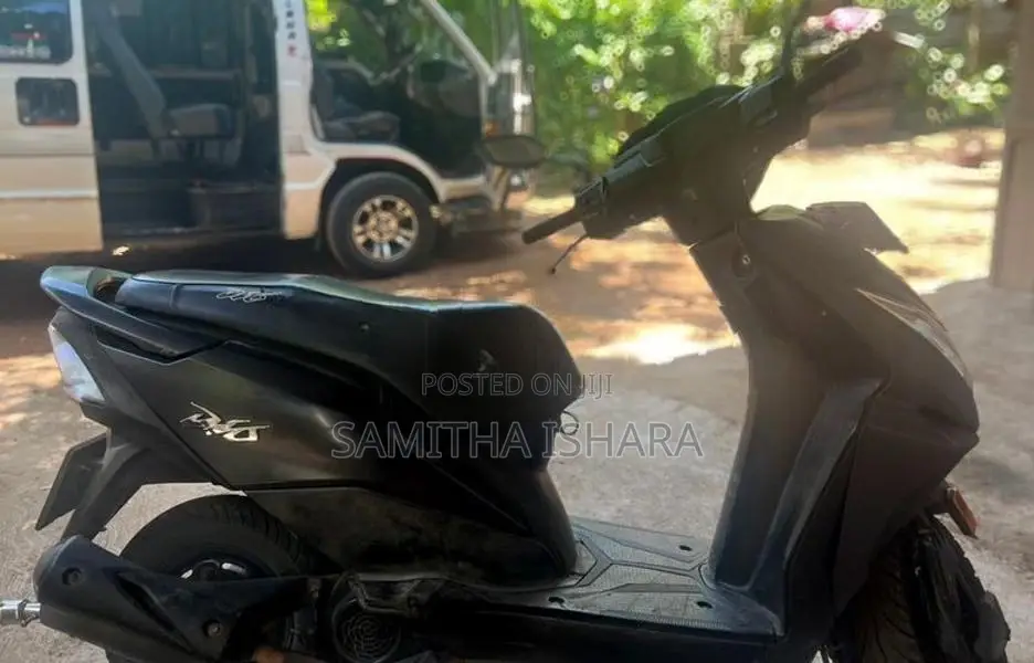 Honda Dio 2018