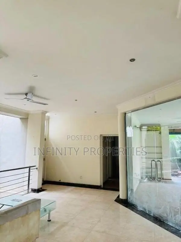 (AFA123) House for sale in Bambalapitiya